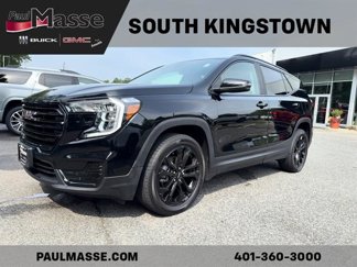 Used 2022 GMC Terrain SLE w/ Driver Convenience Package image 1
