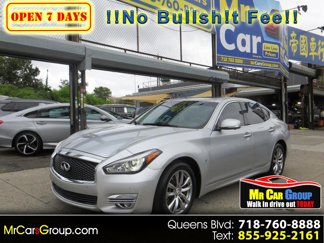 Used 2018 INFINITI Q70 Luxe image 1