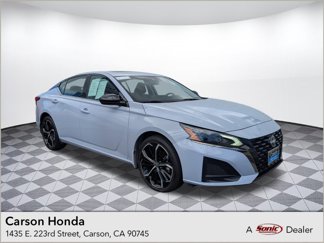 Used 2024 Nissan Altima 2.5 SR w/ SR Premium Package image 1