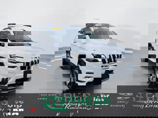 Used 2022 Jeep Cherokee Limited image 1
