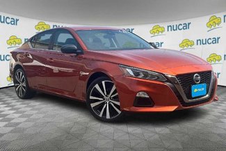 Certified 2022 Nissan Altima 2.5 SR image 1