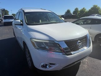 Used 2013 Nissan Pathfinder SV w/ Cargo Pkg image 1
