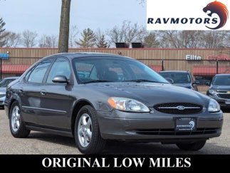 Used 2003 Ford Taurus SES image 1