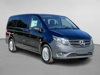 New 2023 Mercedes-Benz Metris Passenger image 1
