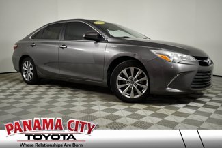 Used 2015 Toyota Camry XLE image 1