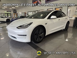 Used 2020 Tesla Model 3 Standard Range Plus image 1