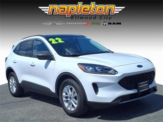 Used 2022 Ford Escape SE image 1