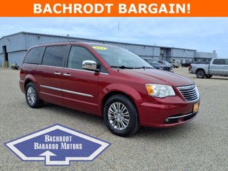 Used 2014 Chrysler Town & Country Touring-L w/ Driver Convenience Group image 1