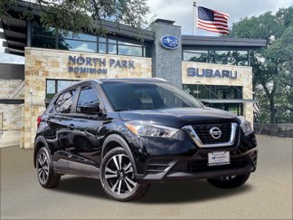 Used 2018 Nissan Kicks SV image 1