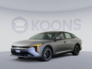 New 2025 Kia K4 EX image 1