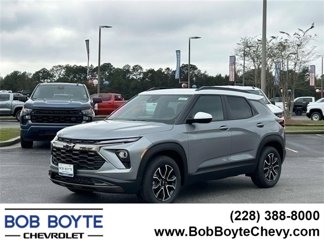 New 2025 Chevrolet TrailBlazer ACTIV w/ Driver Confidence Package image 1