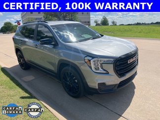 Certified 2024 GMC Terrain SLE w/ Driver Convenience Package image 1