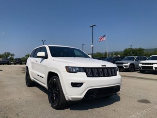 Certified 2020 Jeep Grand Cherokee Altitude image 1