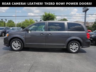 Used 2019 Dodge Grand Caravan SXT image 1