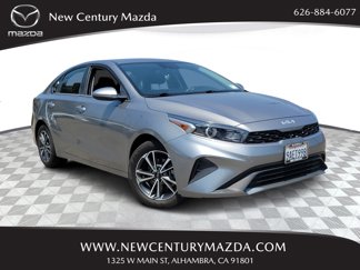 Used 2022 Kia Forte LXS image 1