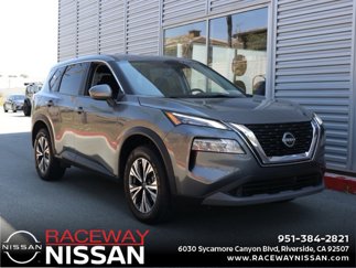 Used 2023 Nissan Rogue SV image 1