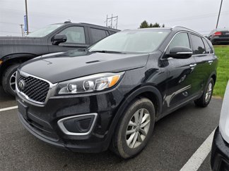 Used 2017 Kia Sorento LX image 1
