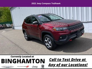 Used 2022 Jeep Compass Trailhawk w/ Trailhawk Convenience Group image 1