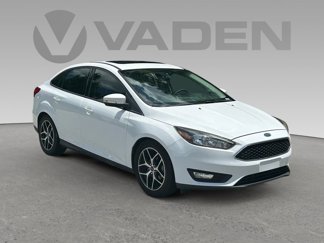 Used 2018 Ford Focus SEL image 1