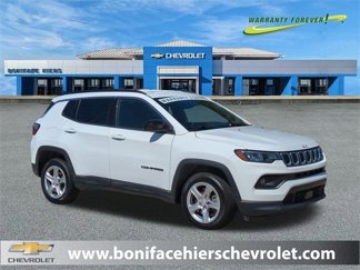 Used 2023 Jeep Compass Latitude video 1