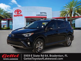 Used 2018 Toyota RAV4 XLE image 1