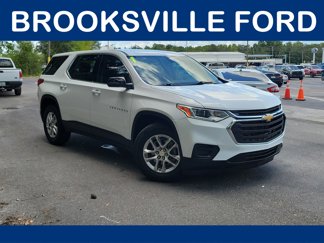 Used 2021 Chevrolet Traverse LS image 1