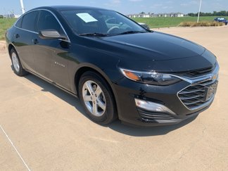 Used 2021 Chevrolet Malibu LS image 1