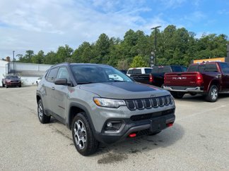 Used 2022 Jeep Compass Trailhawk w/ Trailhawk Convenience Group image 1