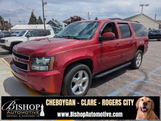 Used 2013 Chevrolet Suburban LT w/ Luxury Package image 1