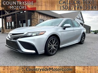 Used 2021 Toyota Camry SE image 1