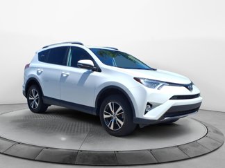 Used 2016 Toyota RAV4 XLE image 1