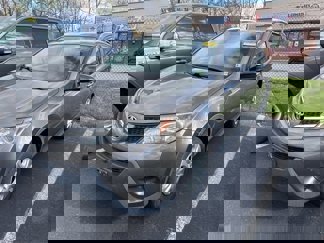 Used 2013 Toyota RAV4 LE image 1