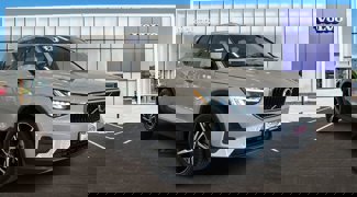 Used 2023 Volvo XC40 B5 Core w/ Protection Package Premier image 1