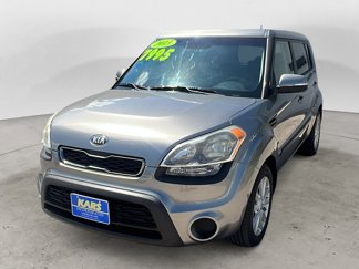 Used 2013 Kia Soul + image 1