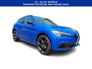Used 2023 Alfa Romeo Stelvio Veloce image 1
