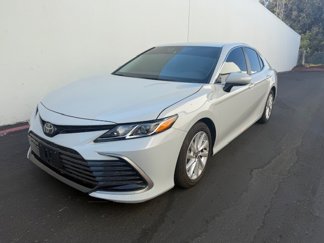 Used 2023 Toyota Camry LE image 1
