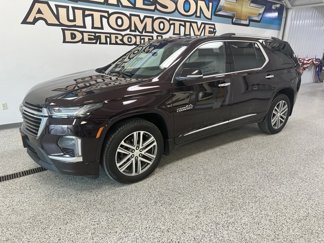 Used 2023 Chevrolet Traverse High Country image 1