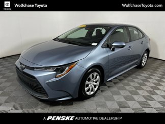 Used 2023 Toyota Corolla LE image 1