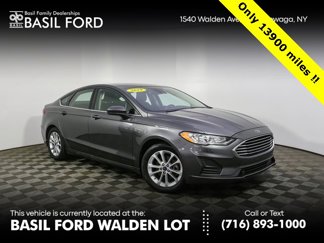 Used 2019 Ford Fusion SE image 1