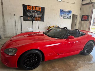 Used 2003 Dodge Viper SRT-10 image 1