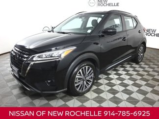 Certified 2021 Nissan Kicks SR image 1