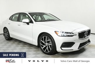 Used 2019 Volvo S60 T5 Momentum w/ Premium Package image 1