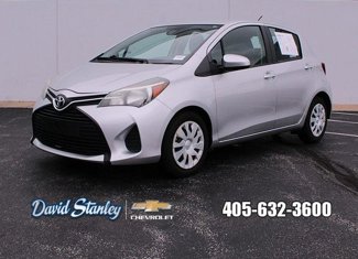 Used 2017 Toyota Yaris L image 1