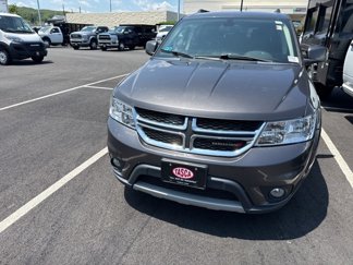 Used 2019 Dodge Journey SE image 1