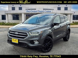 Used 2017 Ford Escape Titanium image 1