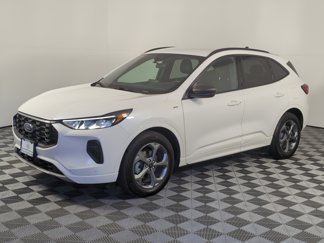 Used 2024 Ford Escape ST-Line w/ Equipment Group 301A image 1