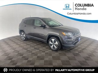 Used 2017 Jeep Compass Latitude w/ Popular Equipment Group image 1