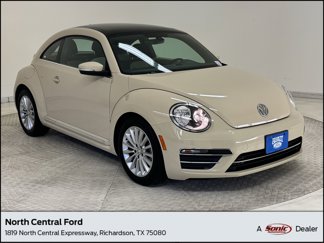 Used 2019 Volkswagen Beetle 2.0T image 1
