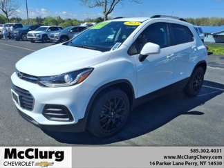Used 2022 Chevrolet Trax LT w/ Premium Seat Package image 1
