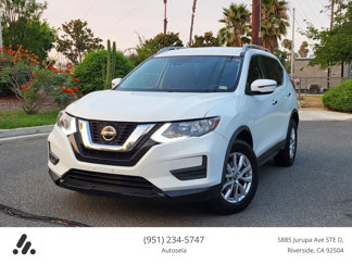Used 2020 Nissan Rogue SV image 1